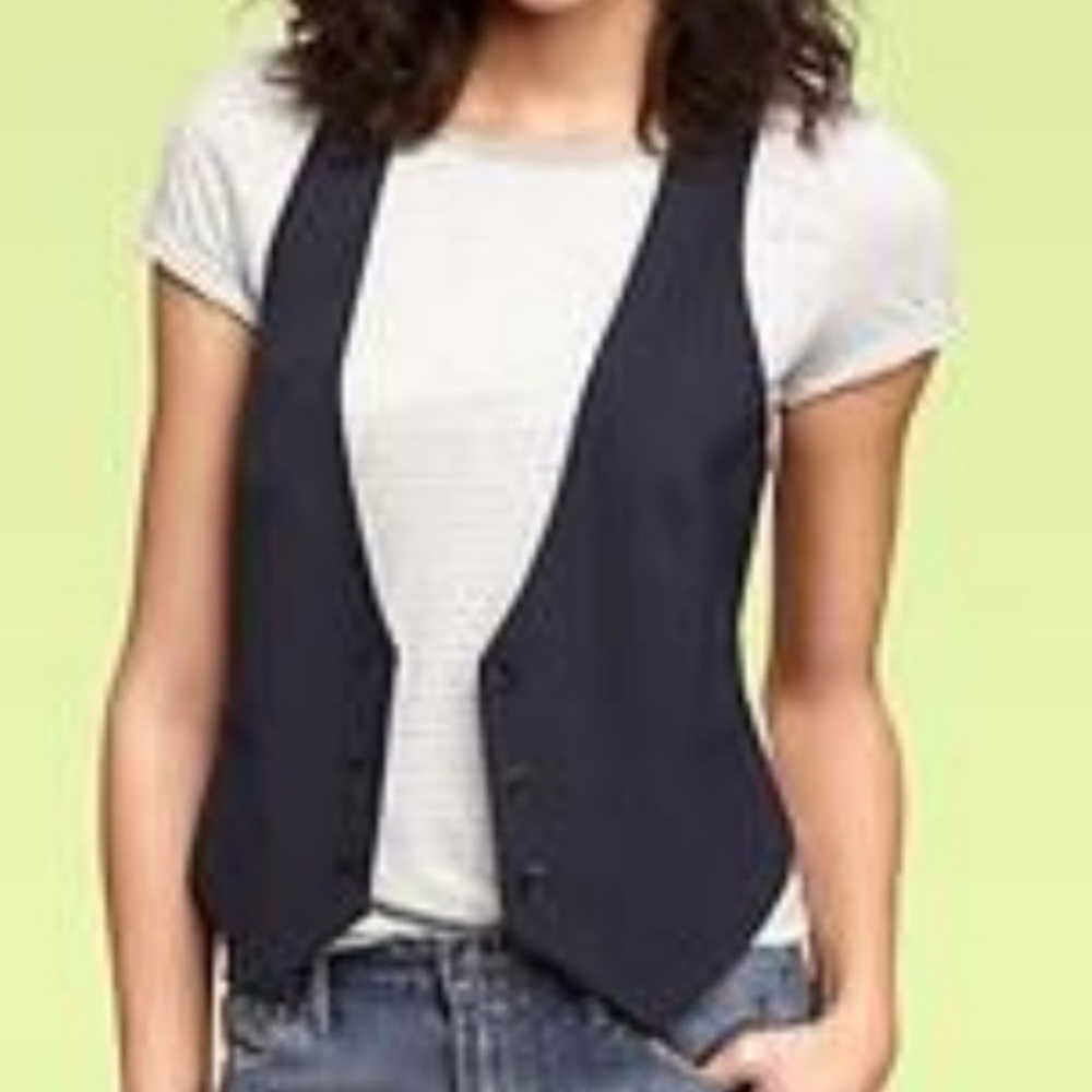 Black vest